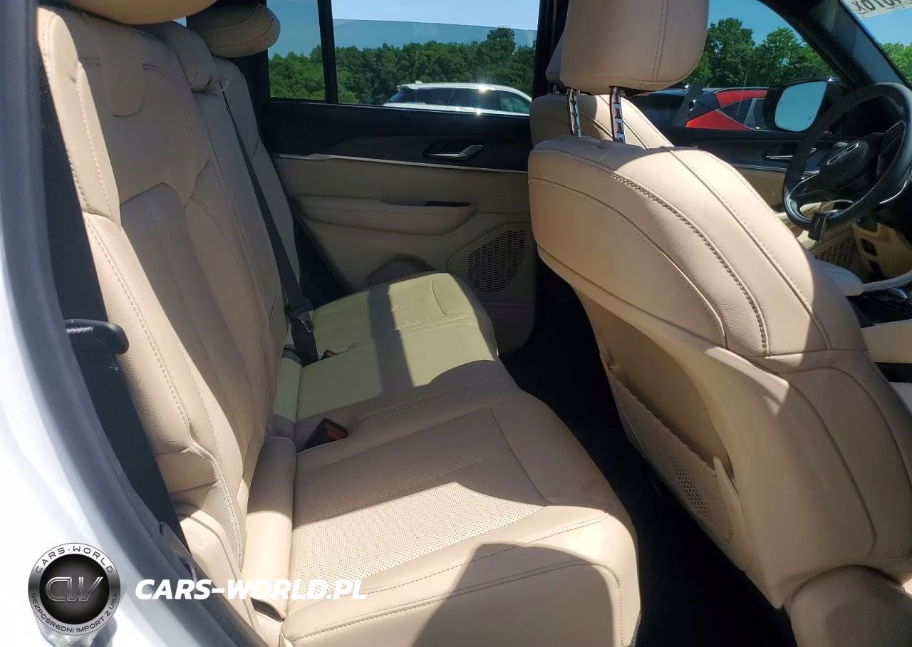 2024 Jeep Grand Cherokee Limited VIN:1C4RJHBG3RC141721 - 11