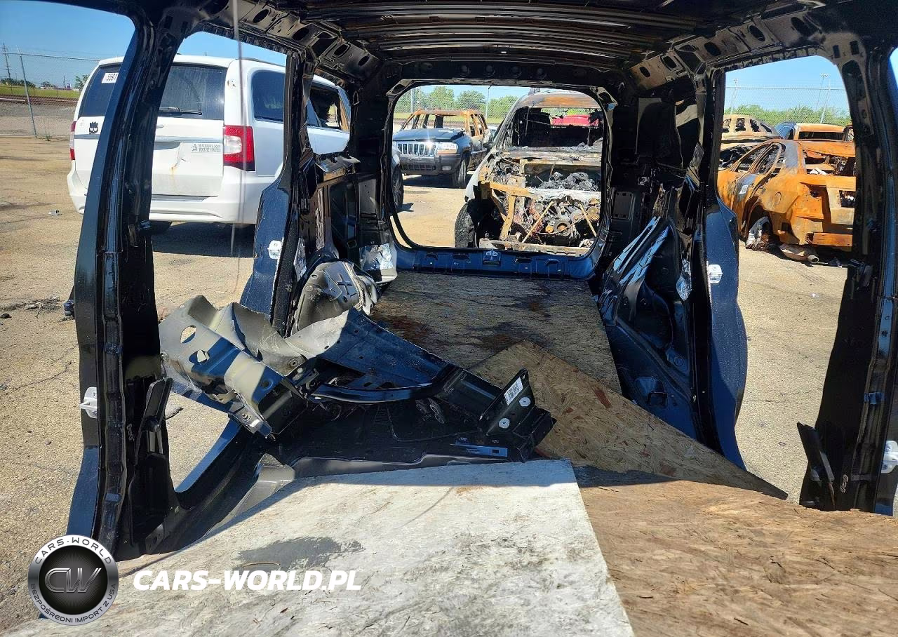2023 Dodge Durango Srt Hellcat VIN:1C4SDJH91PC715349 - 10