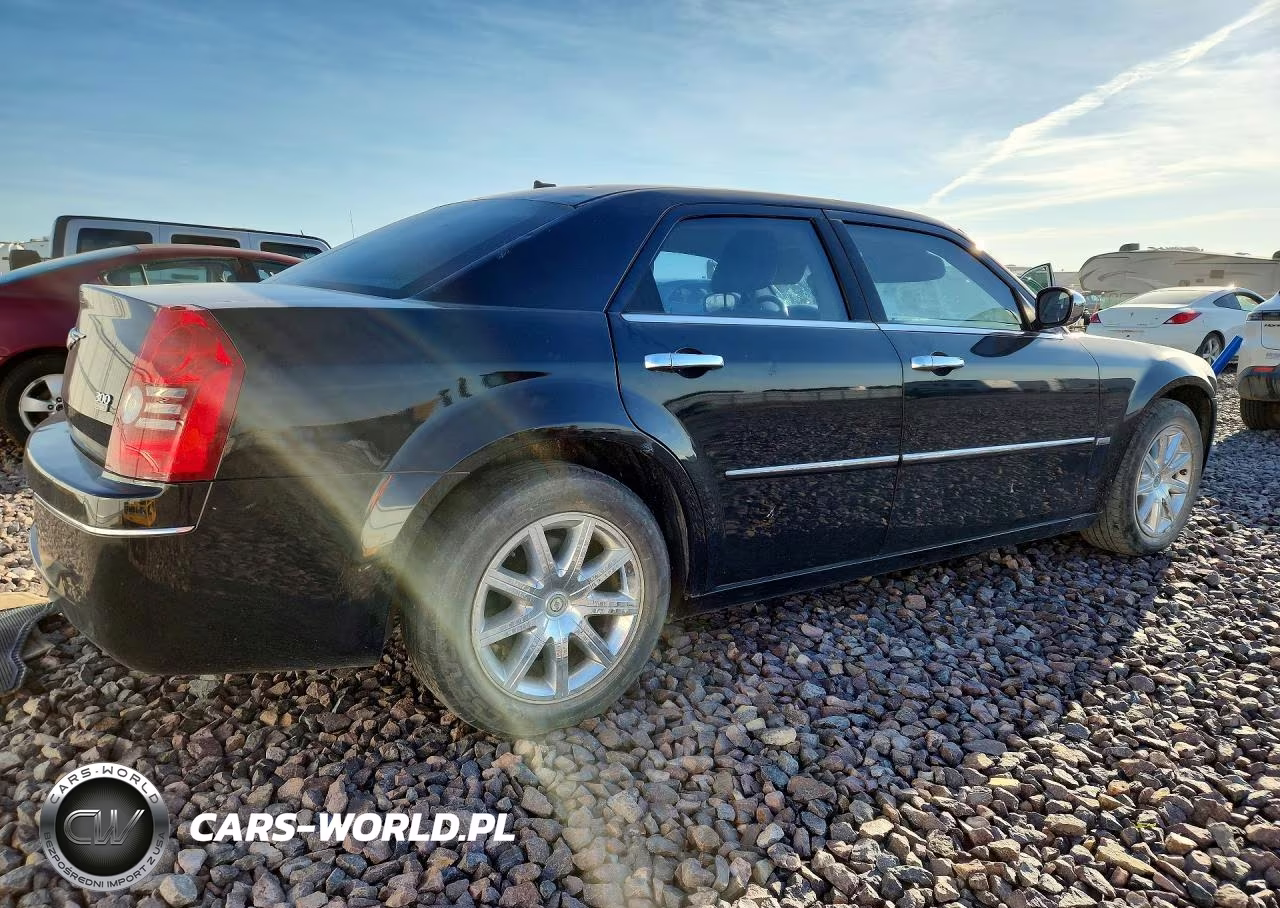 2008 Chrysler 300 Touring VIN:2C3LA53G48H262826 - 3