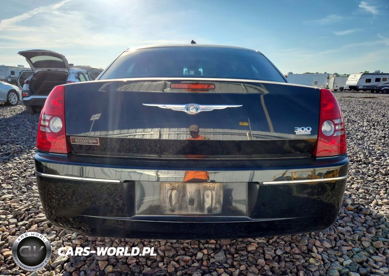 2008 Chrysler 300 Touring VIN:2C3LA53G48H262826 - 6