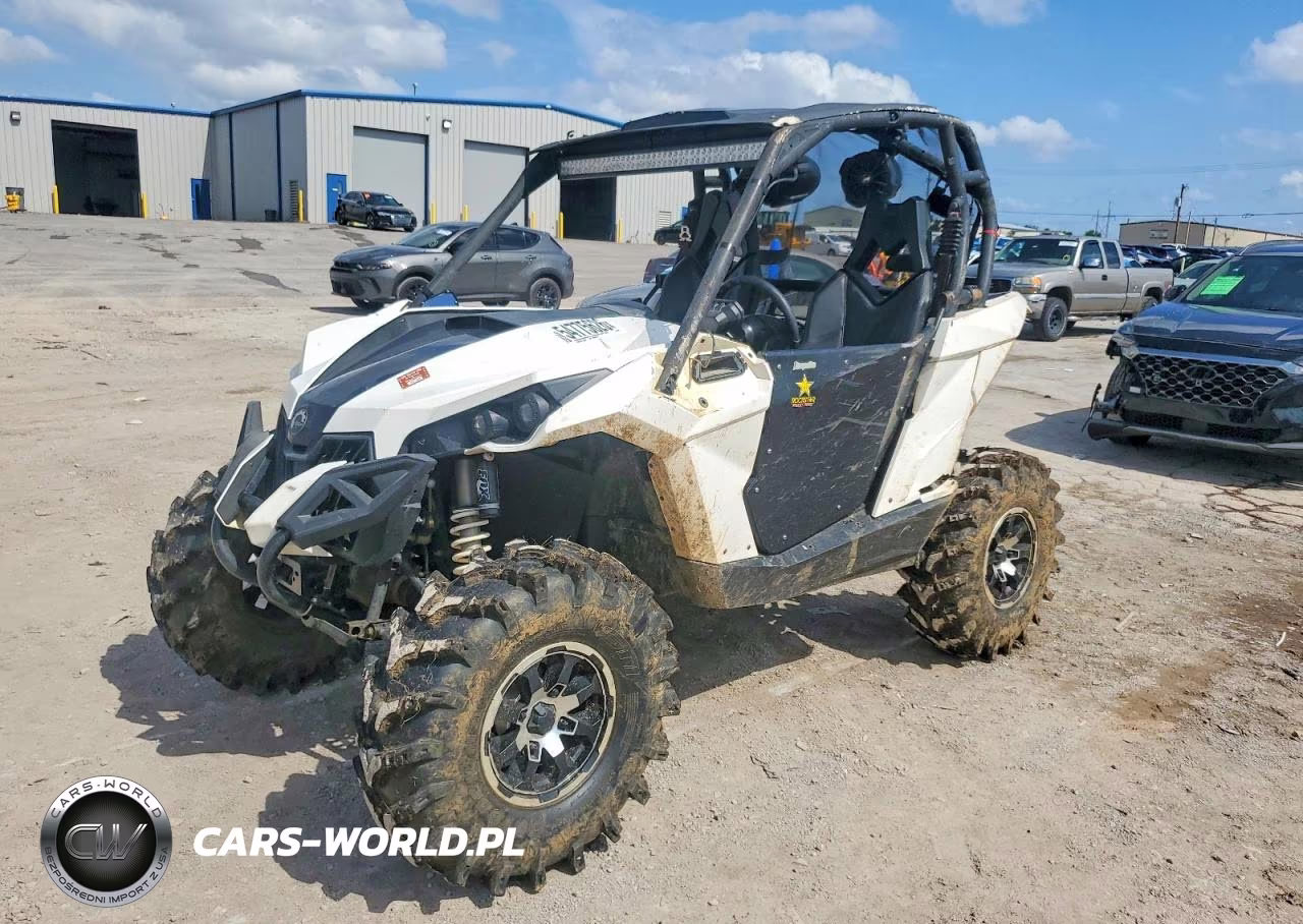 2017 Can-Am Maverick Utility Vehicle VIN:3JBPVAP21HJ000535 - 2