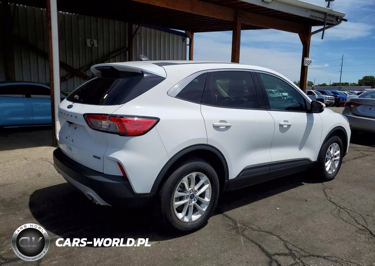 2021 Ford Escape Se VIN:1FMCU9BZ0MUA10961 - 3