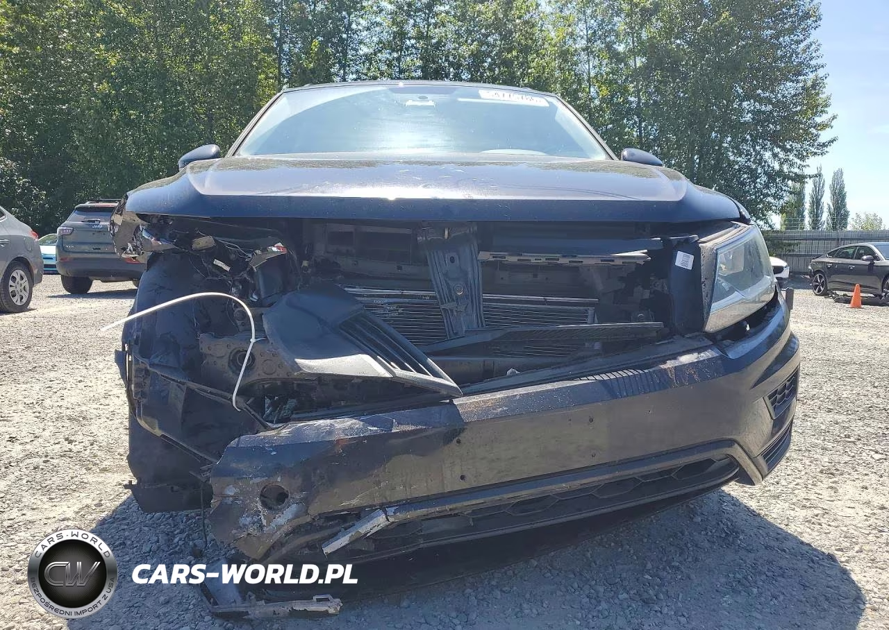 2018 Volkswagen Tiguan S VIN:3VV0B7AX5JM080622 - 5