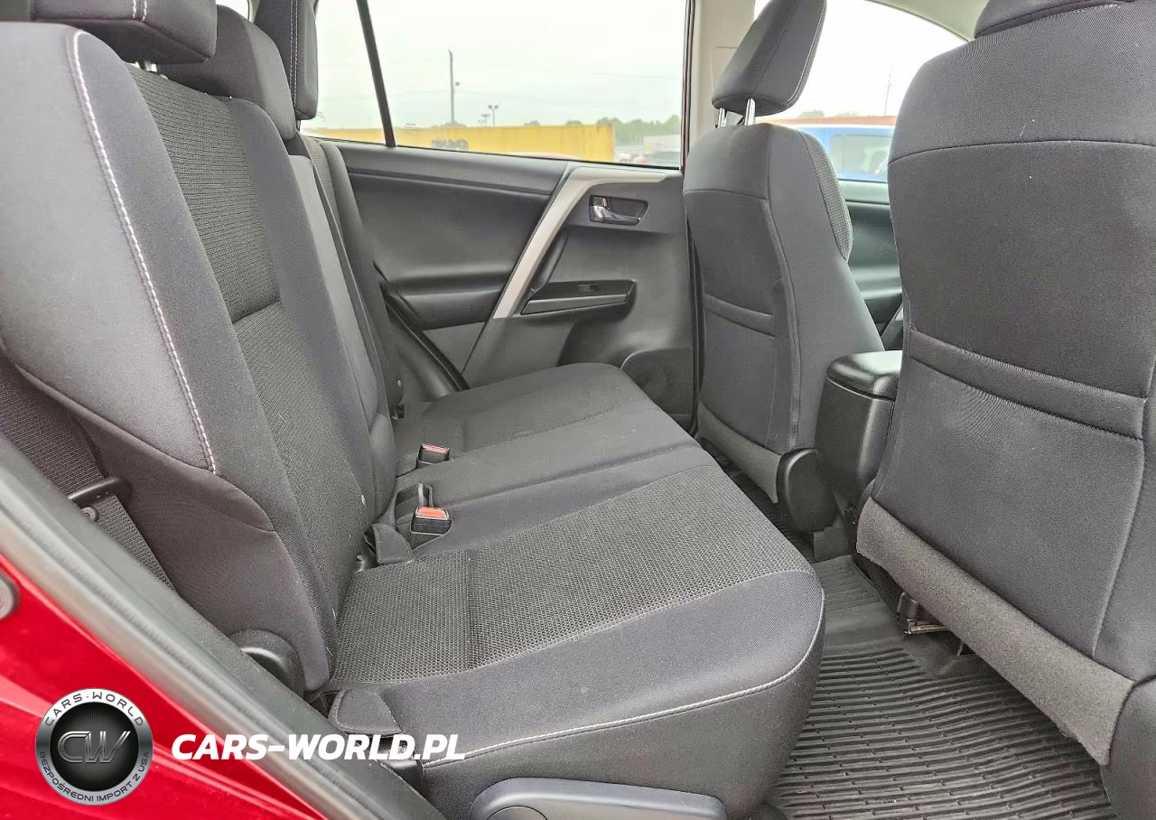 2018 Toyota Rav4 Xle VIN:2T3WFREV0JW518298 - 11