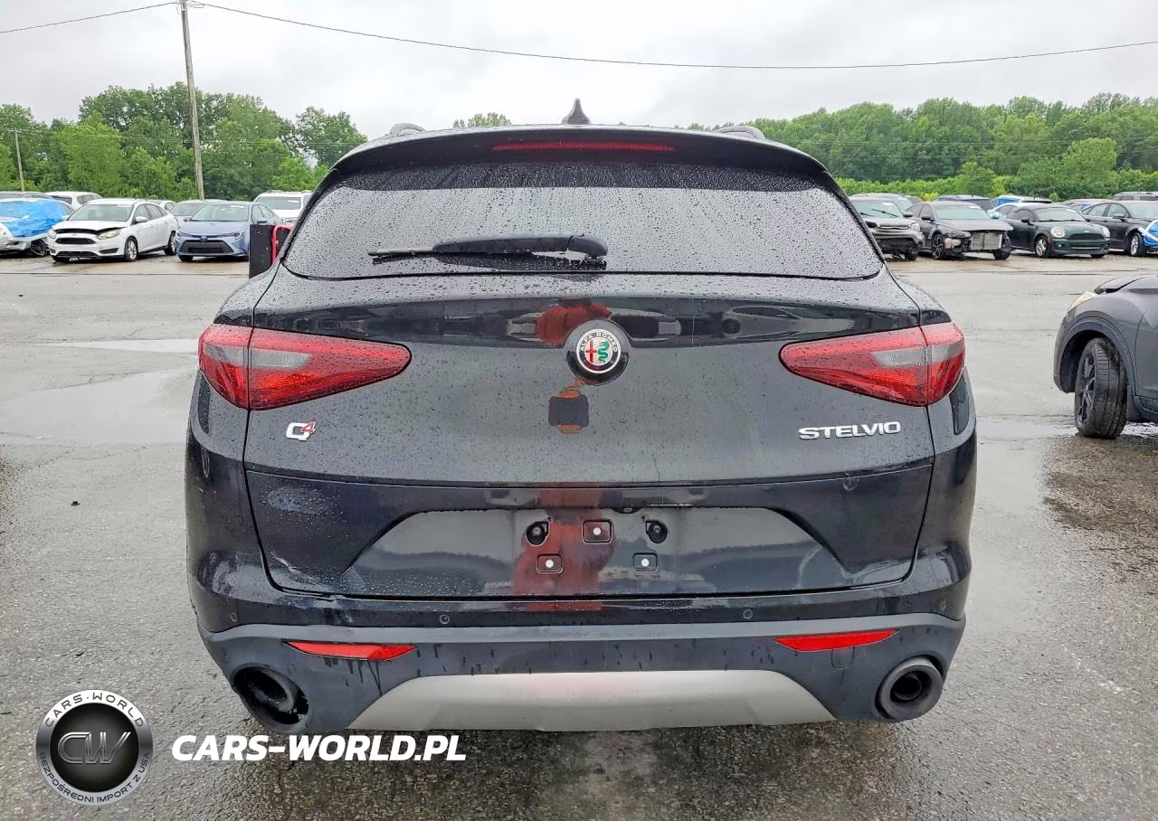 2018 Alfa Romeo Stelvio Ti Sport VIN:ZASFAKNN6J7B99370 - 6