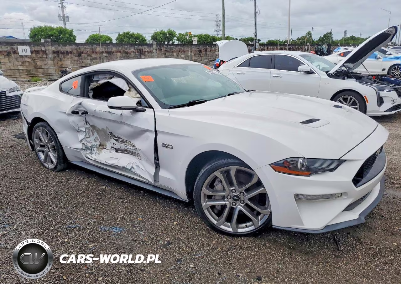 2018 Ford Mustang Gt VIN:1FA6P8CF3J5183120 - 4