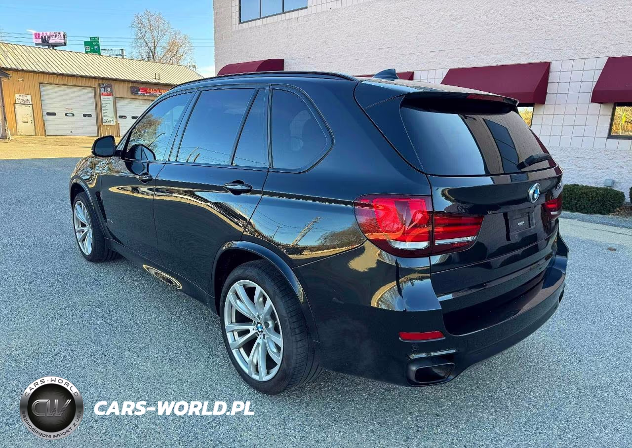 2018 BMW X5 xDrive50I VIN:5UXKR6C55J0U15260 - 3