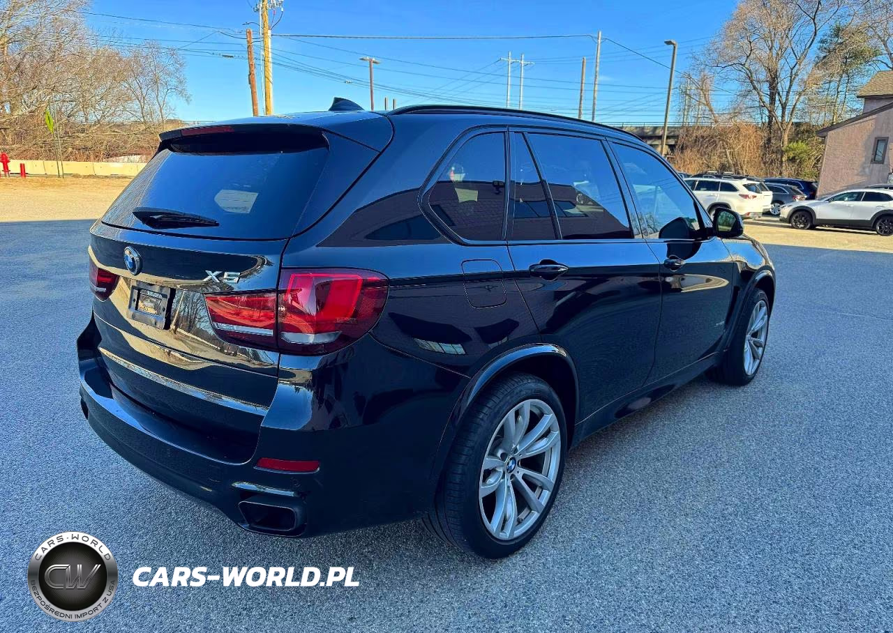2018 BMW X5 xDrive50I VIN:5UXKR6C55J0U15260 - 4