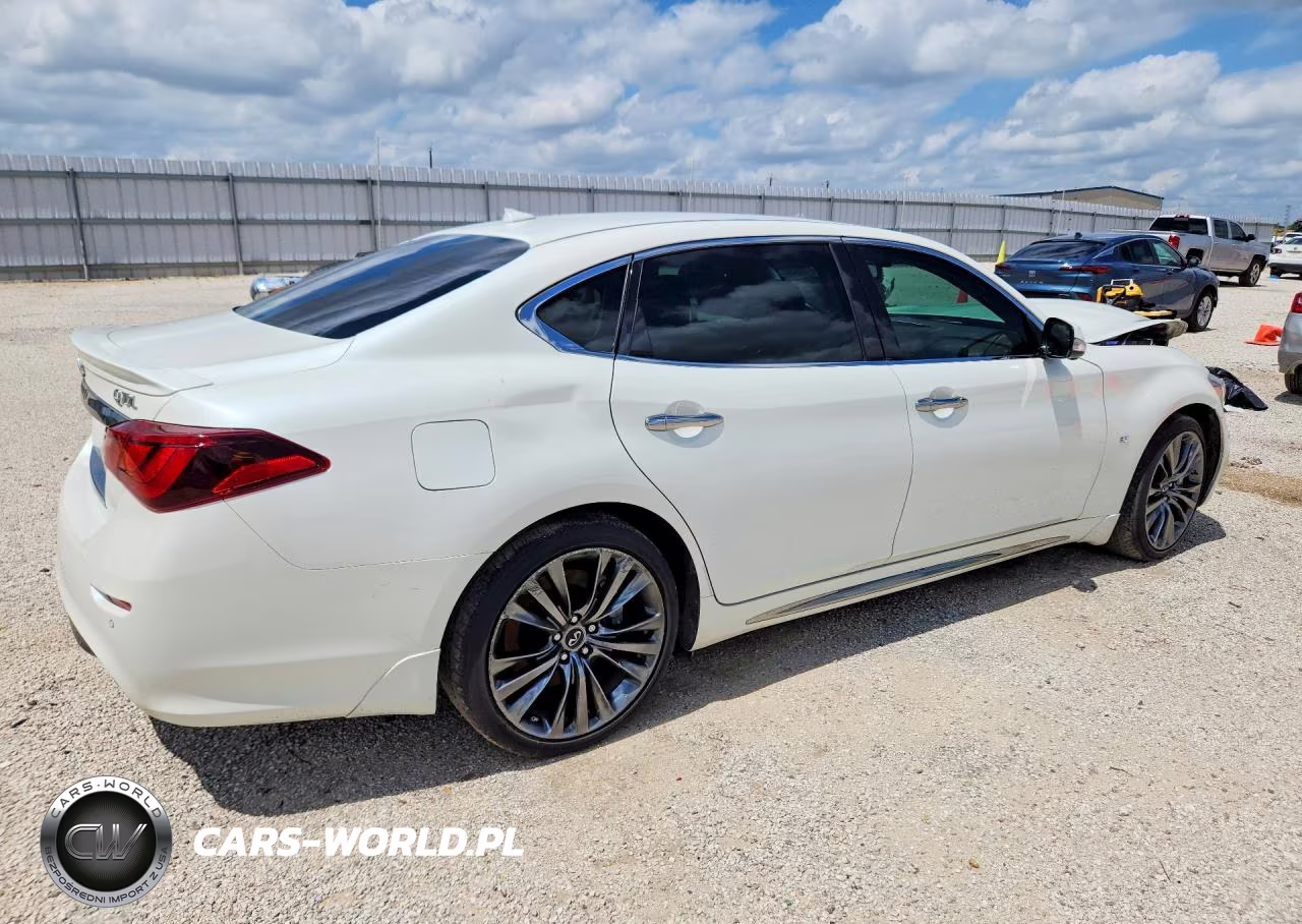 2018 Infiniti Q70L 3.7 Luxe VIN:JN1BY1PP1JM330625 - 3