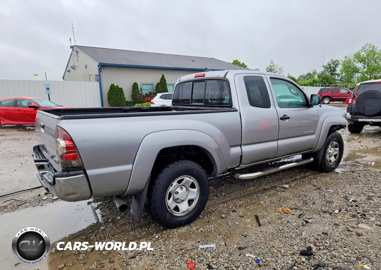 2015 Toyota Tacoma Access Cab VIN:5TFUX4EN7FX039841 - 3