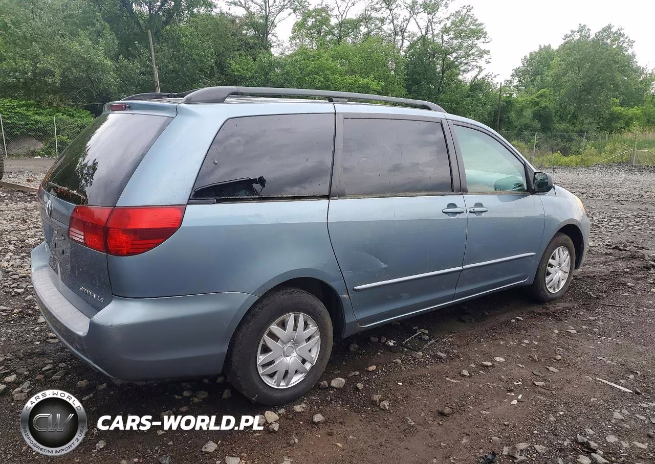 2005 Toyota Sienna Le 7 Passenger VIN:5TDZA23C05S295871 - 3