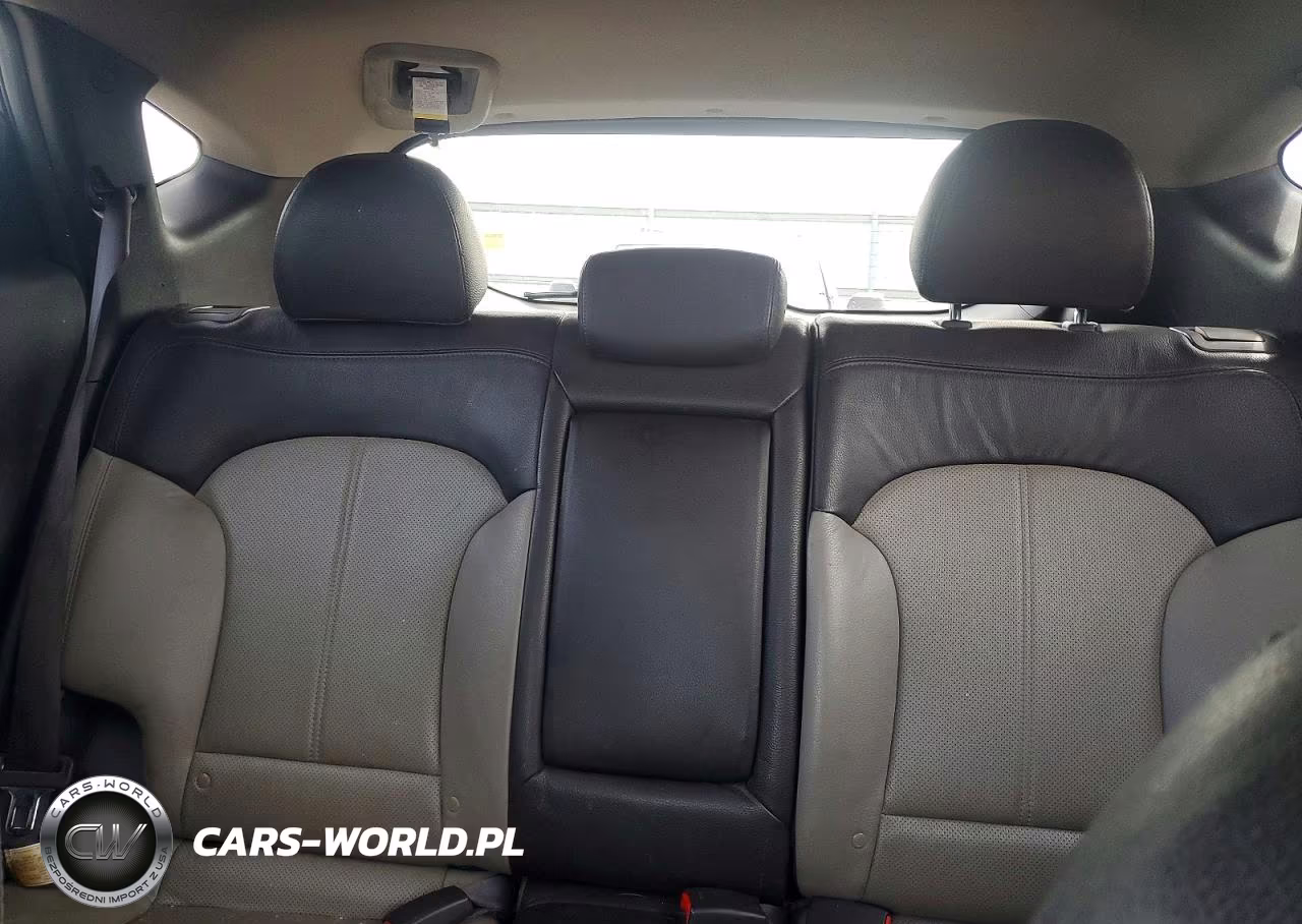 2012 Hyundai Tucson Limited VIN:KM8JUCAC2CU436893 - 10