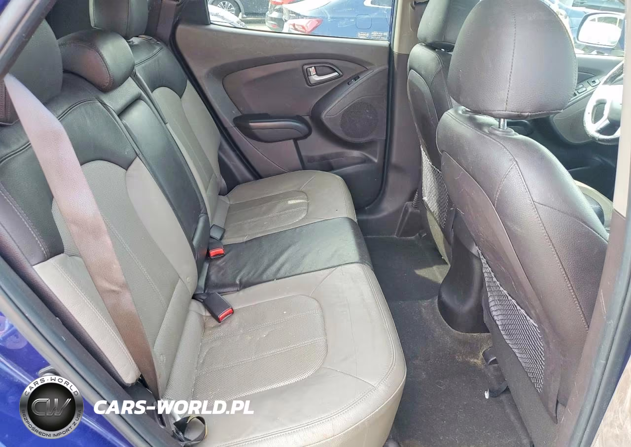 2012 Hyundai Tucson Limited VIN:KM8JUCAC2CU436893 - 11