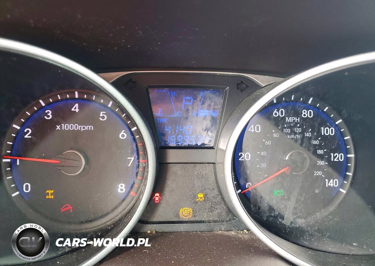 2012 Hyundai Tucson Limited VIN:KM8JUCAC2CU436893 - 9