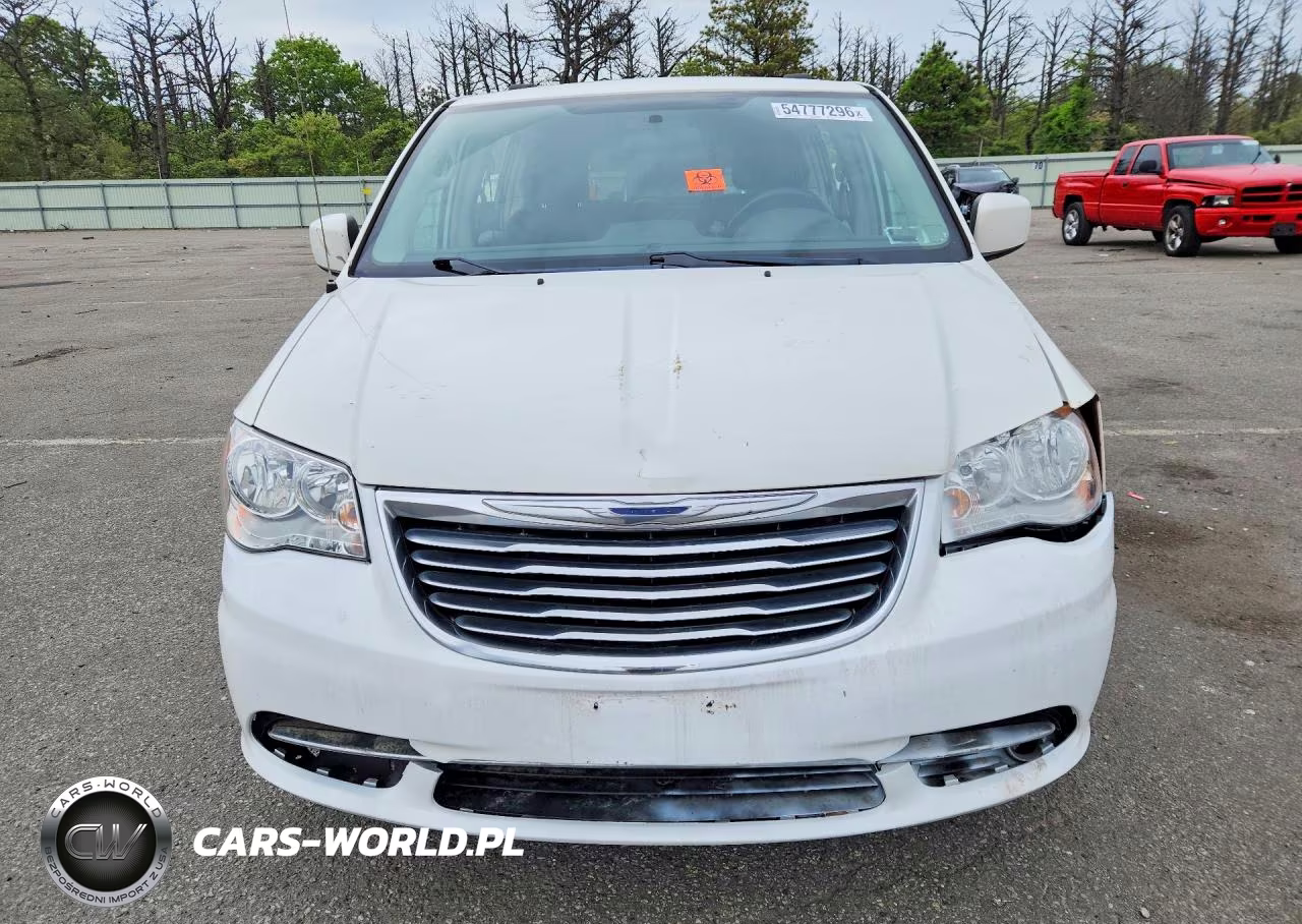 2011 Chrysler Town & Country Touring VIN:2A4RR5DG8BR613262 - 5