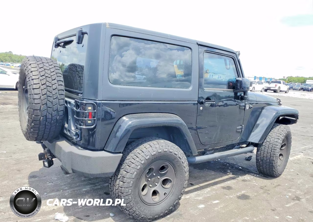 2015 Jeep Wrangler Sport VIN:1C4GJWAG0FL585339 - 3