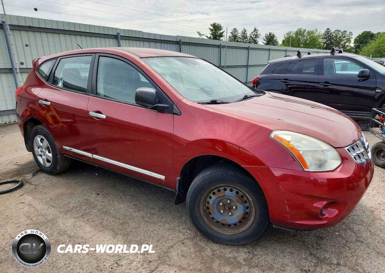 2013 Nissan Rogue S VIN:JN8AS5MV7DW658424 - 4