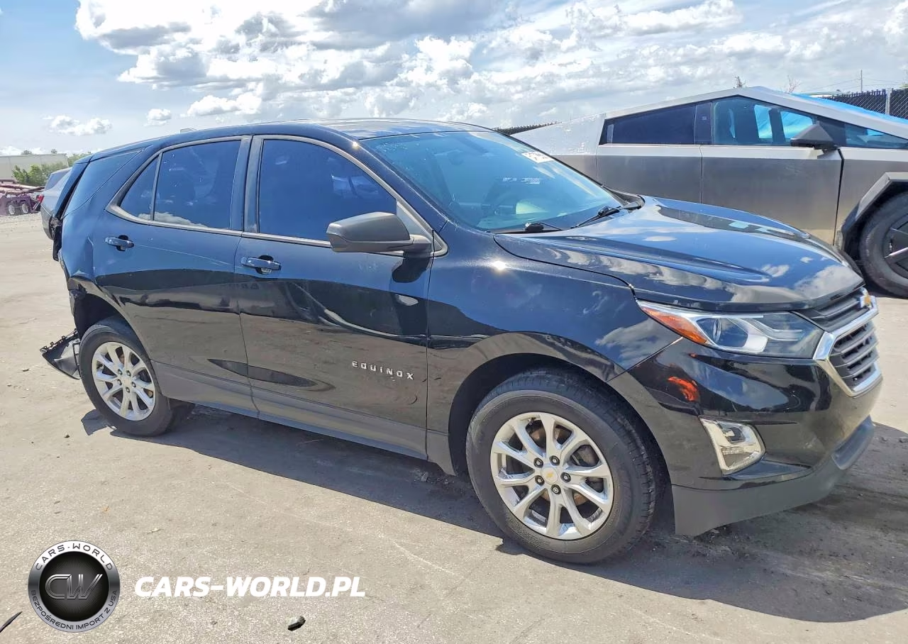 2018 Chevrolet Equinox Ls VIN:2GNAXHEV1J6171553 - 4