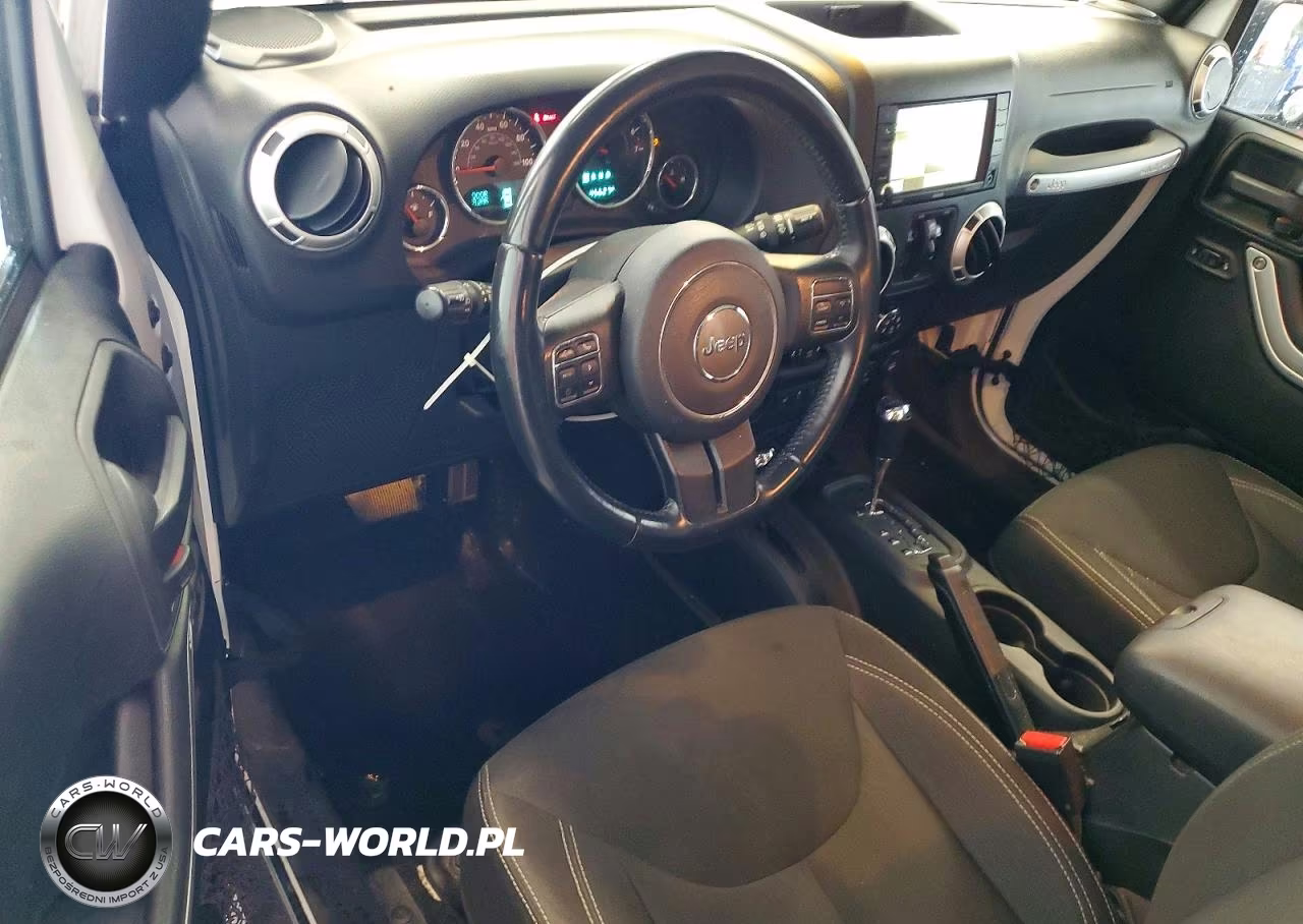 2016 Jeep Wrangler Unlimited Sahara VIN:1C4BJWEG4GL138258 - 8