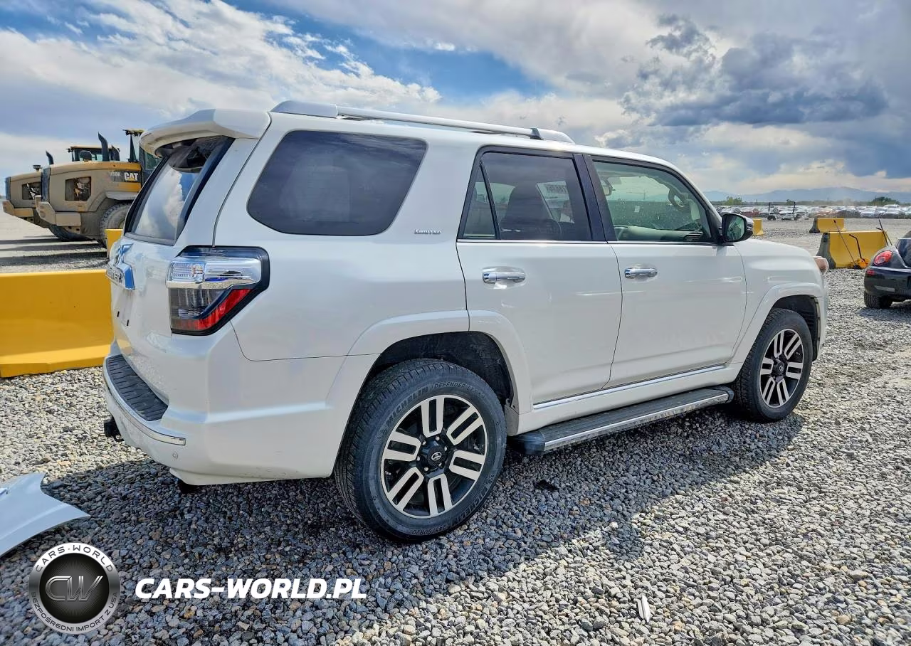 2017 Toyota 4Runner Limited VIN:JTEBU5JRXH5456153 - 3