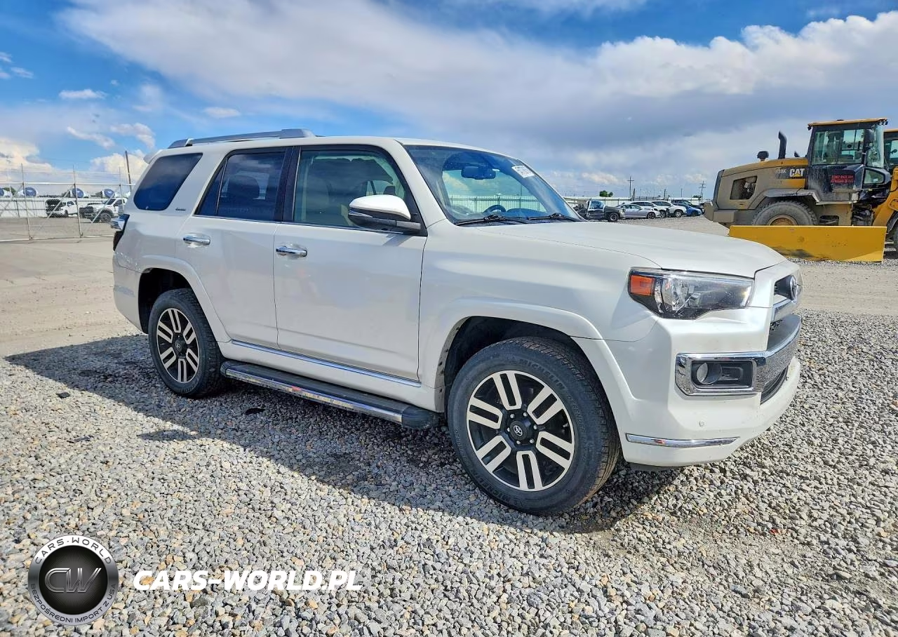 2017 Toyota 4Runner Limited VIN:JTEBU5JRXH5456153 - 4