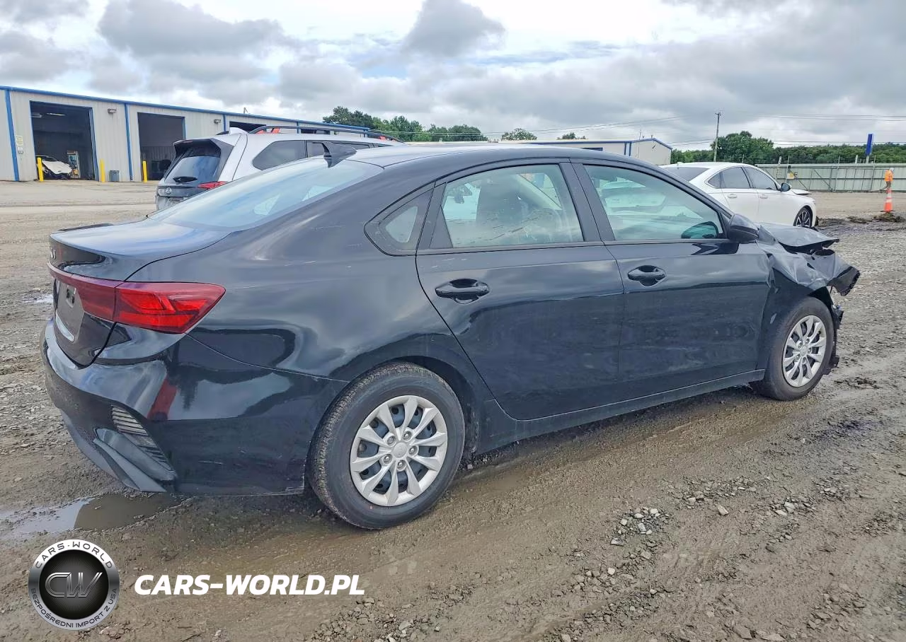 2023 Kia Forte Lx VIN:3KPF24AD4PE685490 - 3