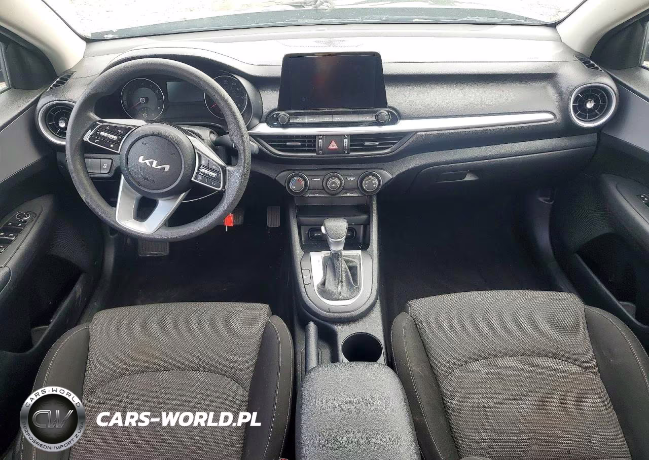 2023 Kia Forte Lx VIN:3KPF24AD4PE685490 - 8