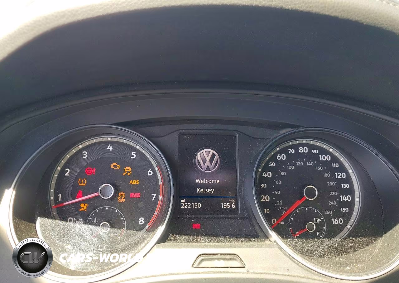 2018 Volkswagen Atlas Se VIN:1V2KR2CA8JC570681 - 9