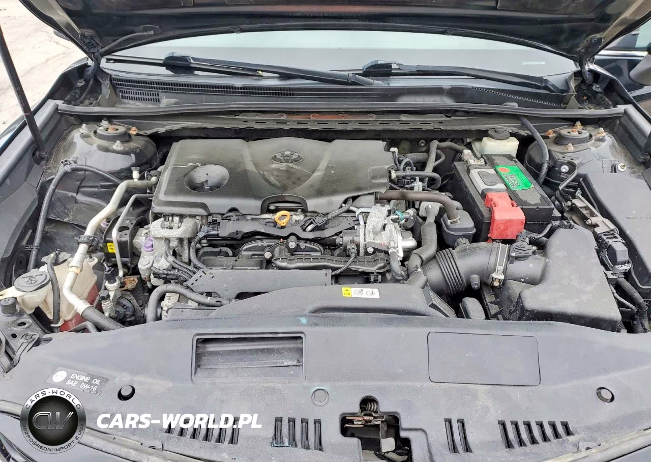2018 Toyota Camry Le VIN:4T1B11HK0JU606132 - 11