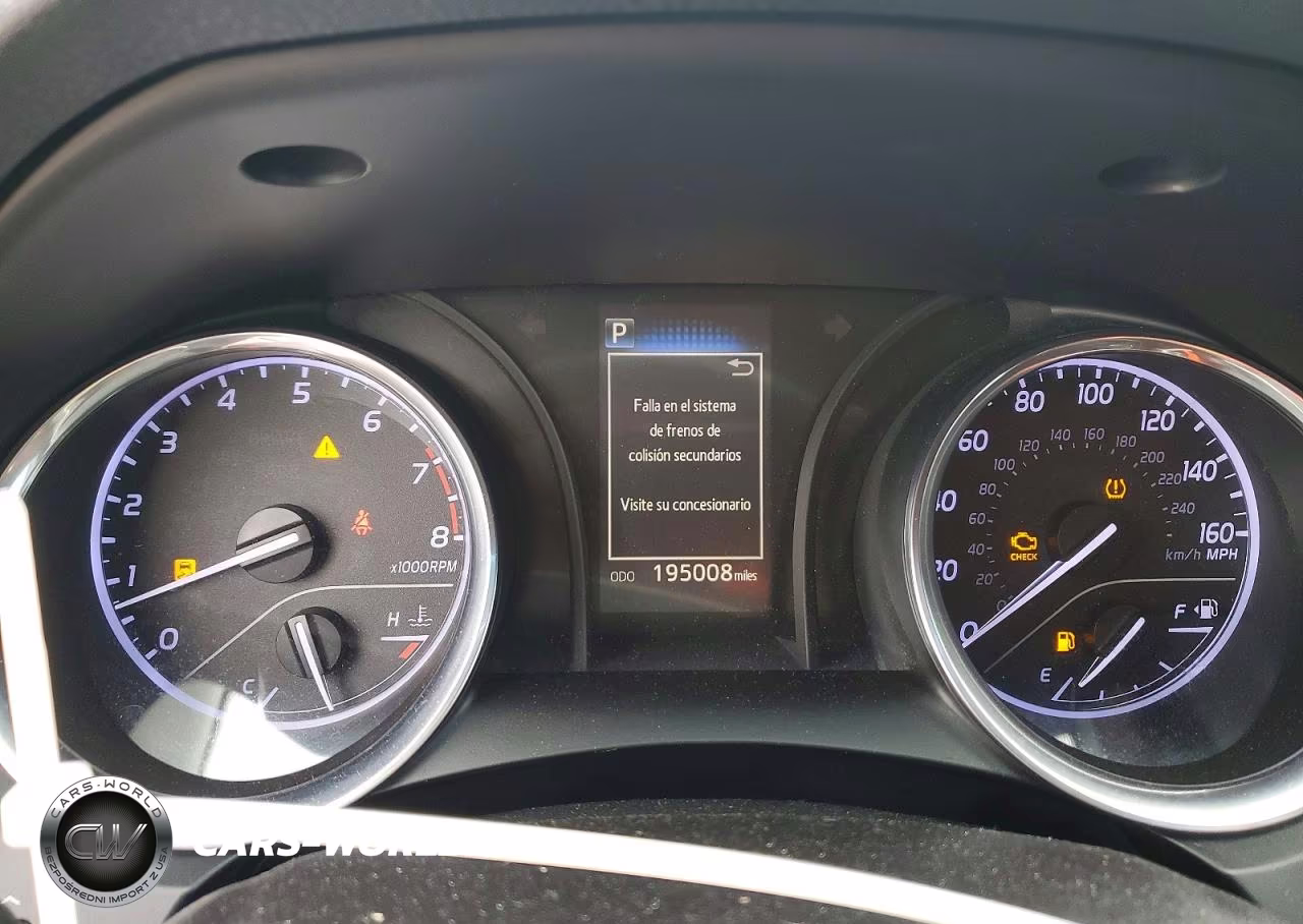 2018 Toyota Camry Le VIN:4T1B11HK0JU606132 - 9
