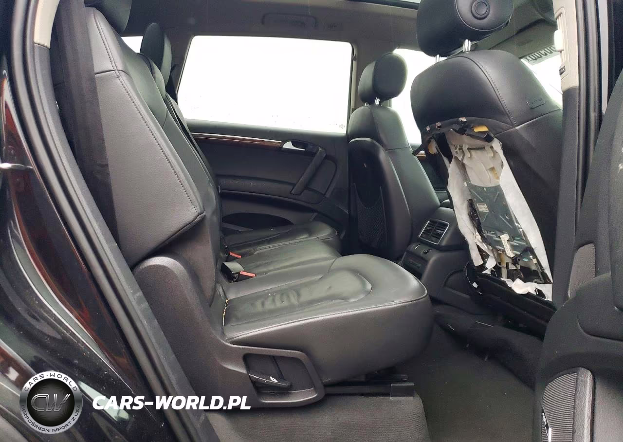 2015 Audi Q7 Premium Plus VIN:WA1LGAFE7FD002051 - 11