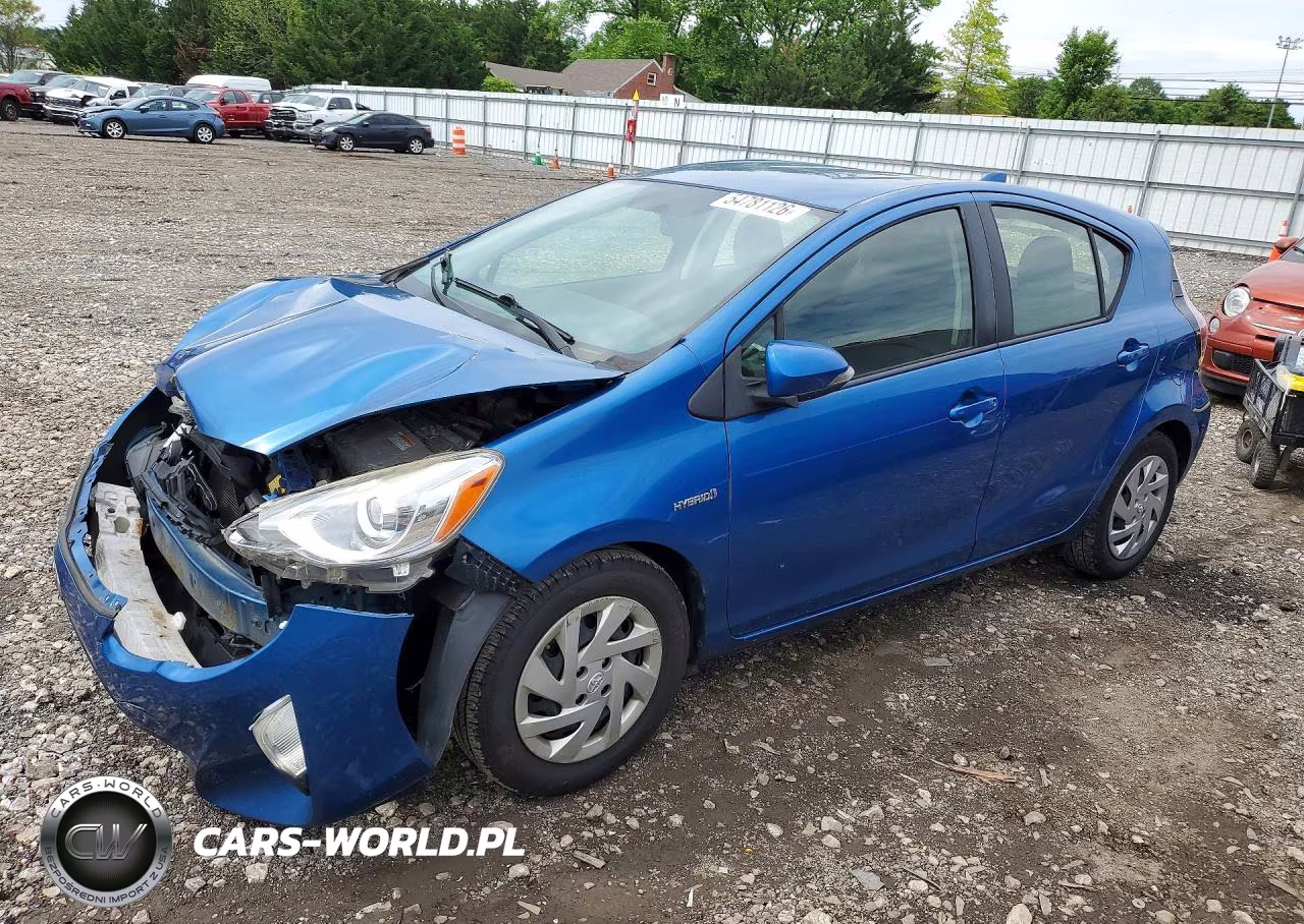 2015 Toyota Prius C Three