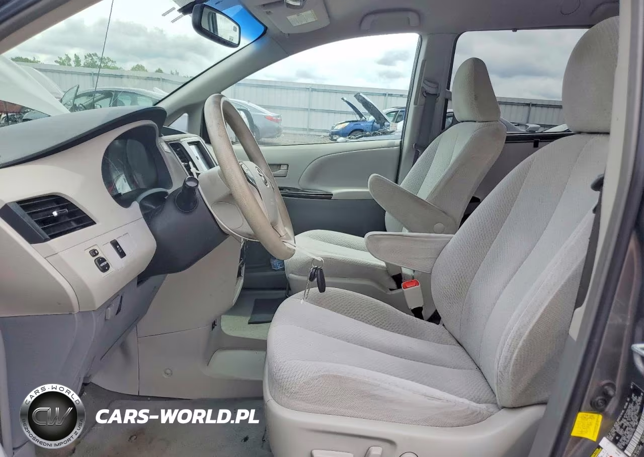 2011 Toyota Sienna Le VIN:5TDKK3DC8BS171152 - 7