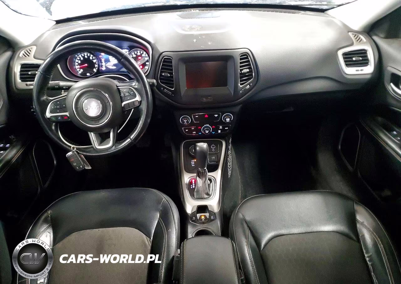 2017 Jeep Compass Latitude VIN:3C4NJDBBXHT688726 - 8