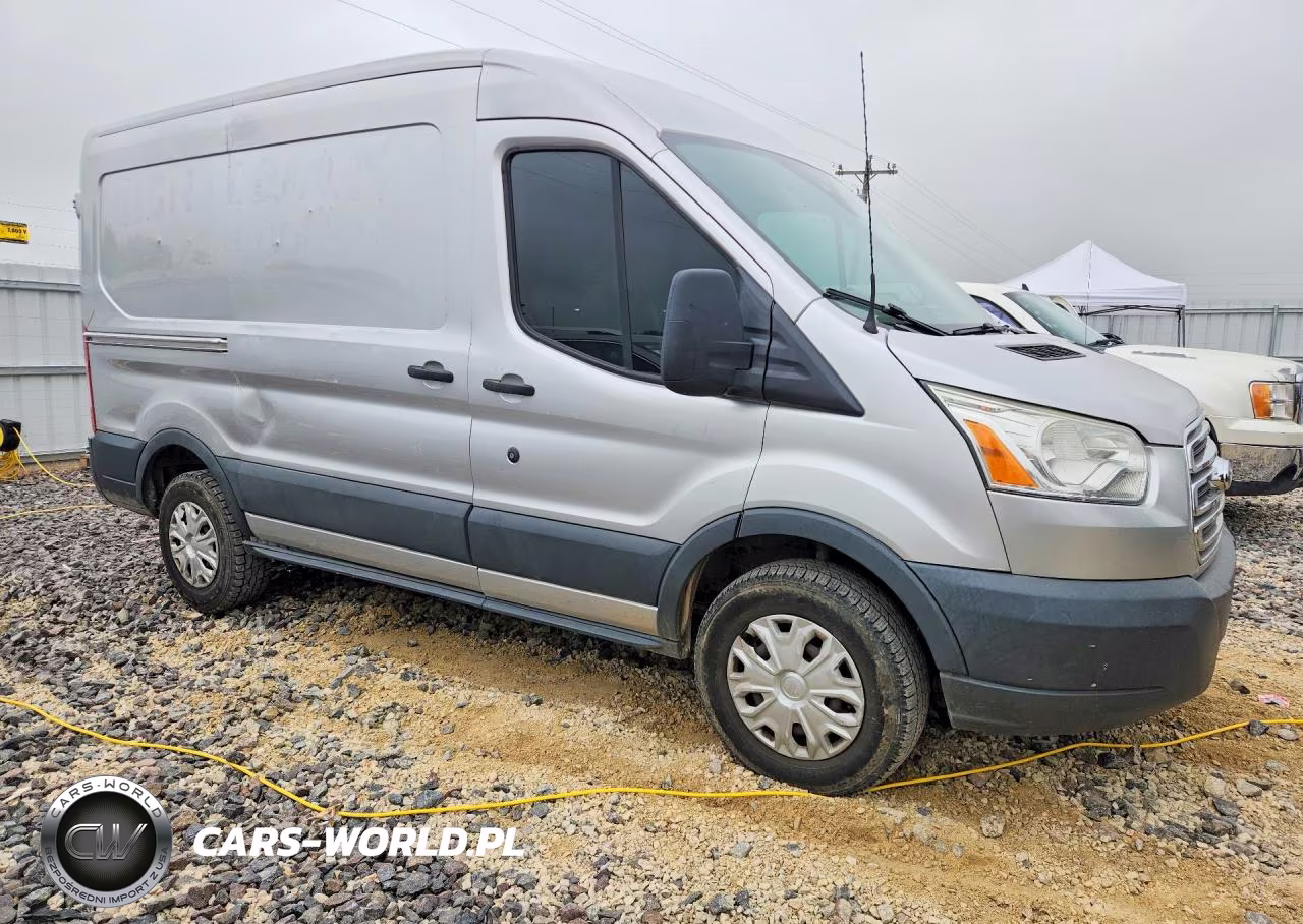 2015 Ford Transit 250 Delivery Van VIN:1FTNR1CG0FKA42935 - 4