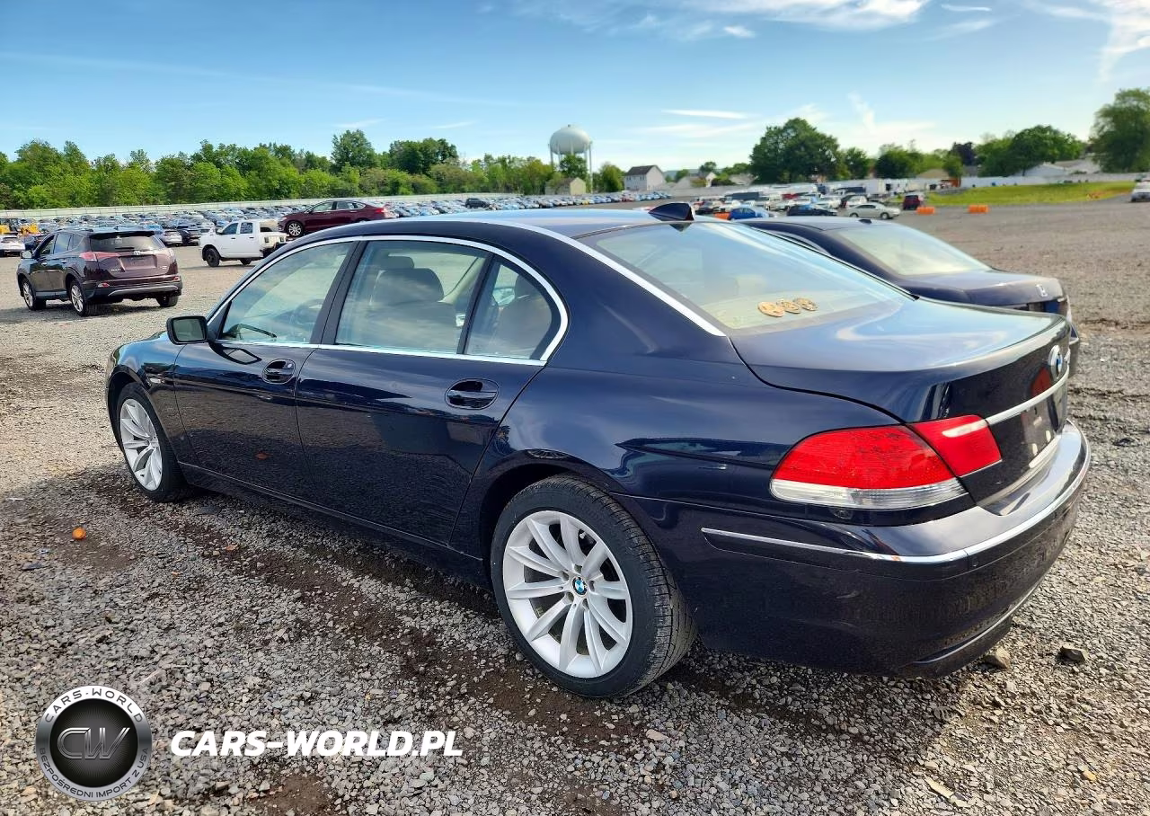 2007 BMW 750 VIN:WBAHN835X7DT74738 - 2