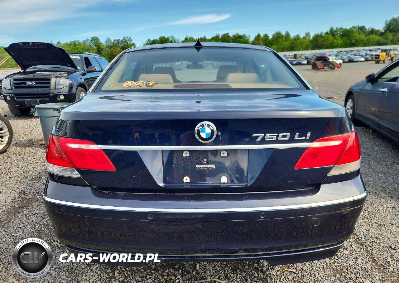 2007 BMW 750 VIN:WBAHN835X7DT74738 - 6