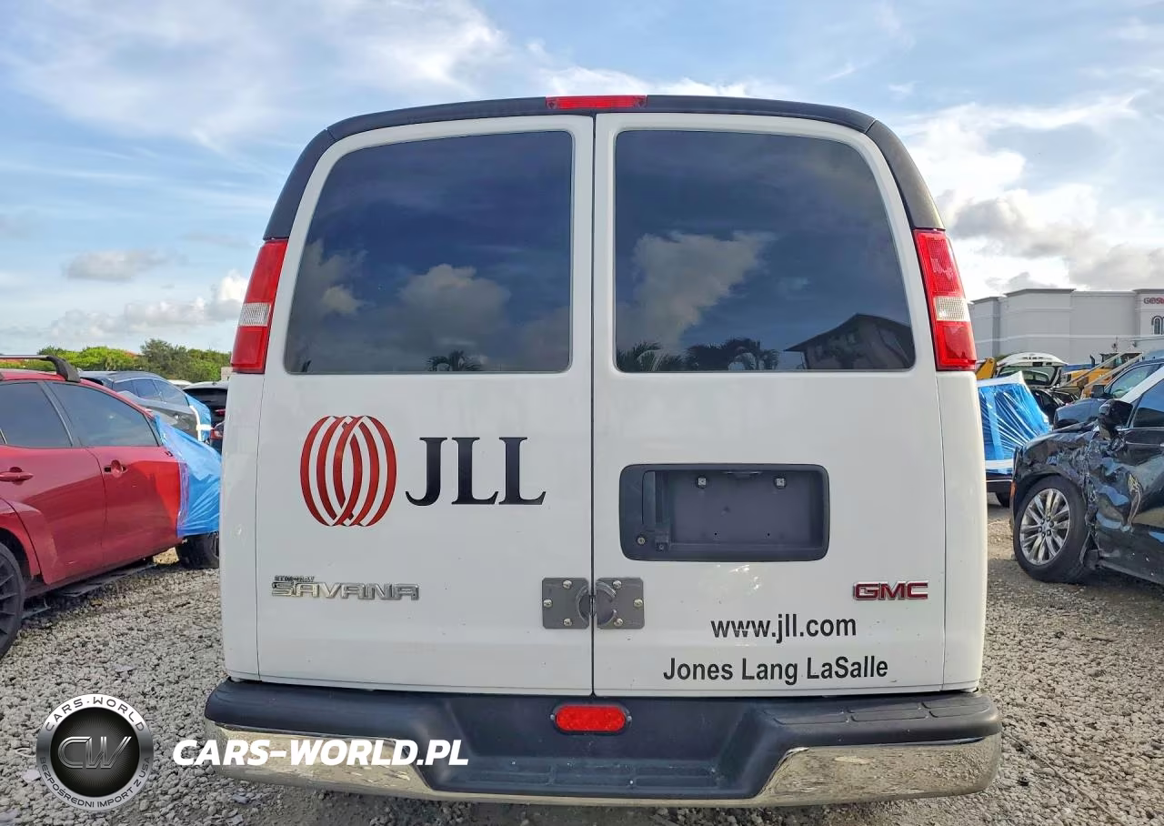 2022 GMC Savana G2500 VIN:1GTW7AFPXN1147556 - 6