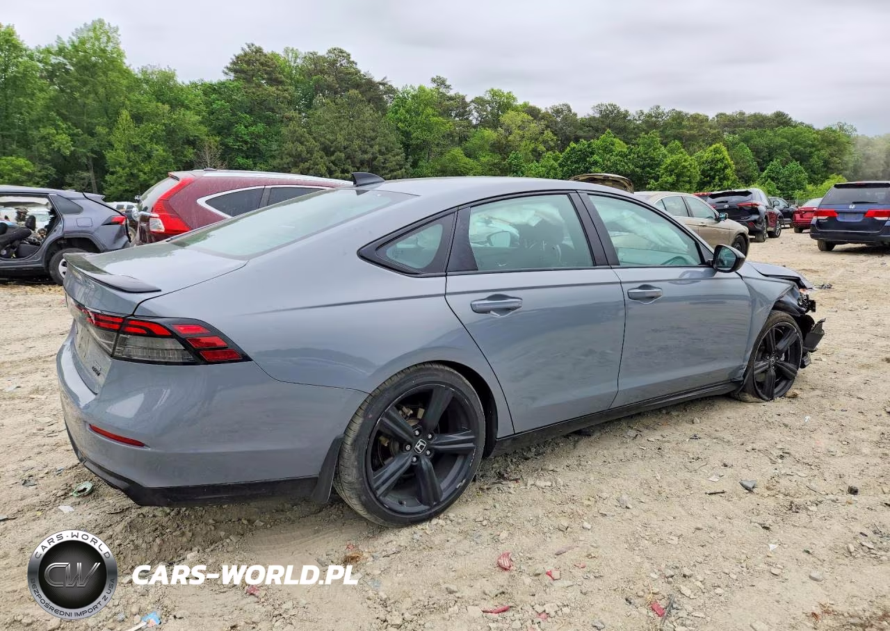 2023 Honda Accord Hybrid Sport-L VIN:1HGCY2F78PA038703 - 3