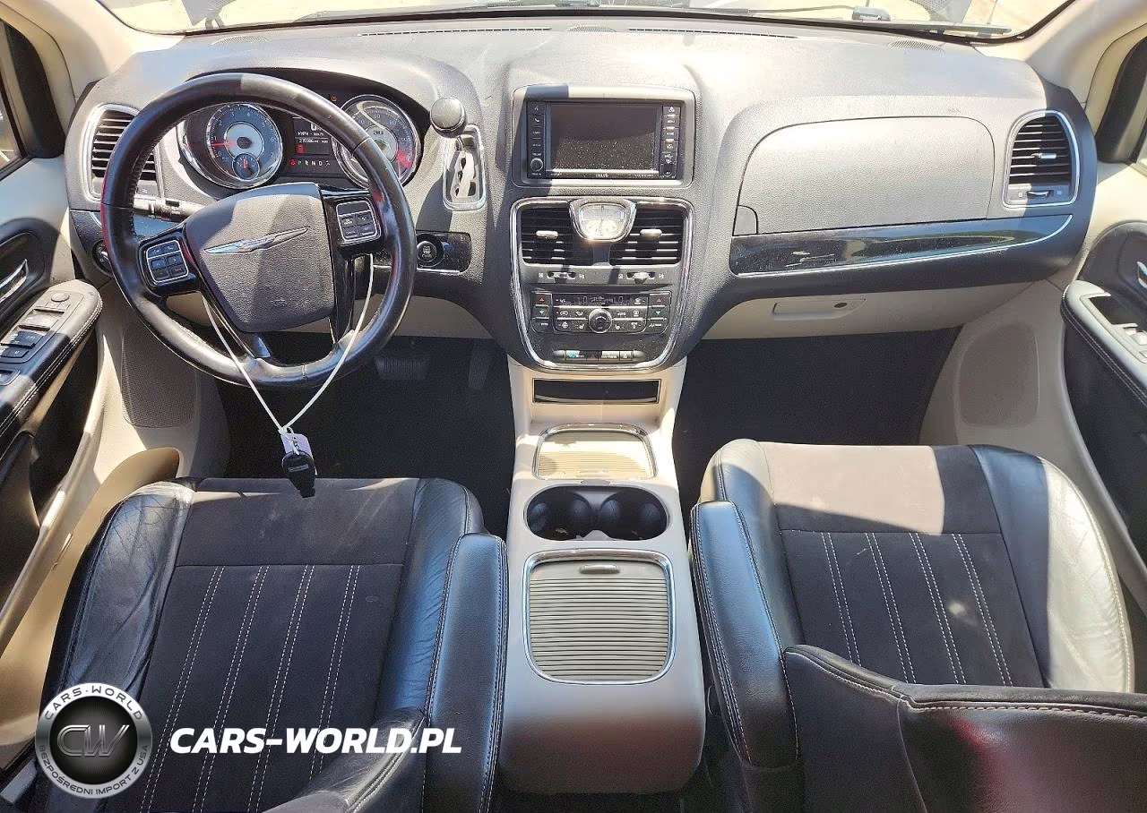 2014 Chrysler Town & Country Touring L VIN:2C4RC1CG3ER341208 - 8
