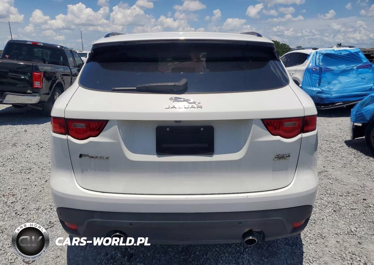 2018 Jaguar F-Pace Premium VIN:SADCJ2FXXJA322266 - 6