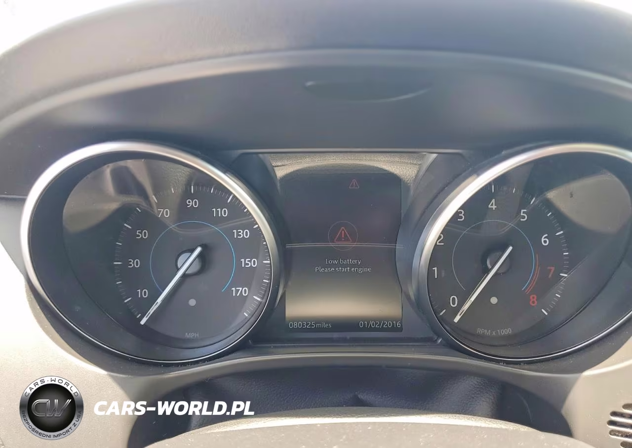 2018 Jaguar F-Pace Premium VIN:SADCJ2FXXJA322266 - 9