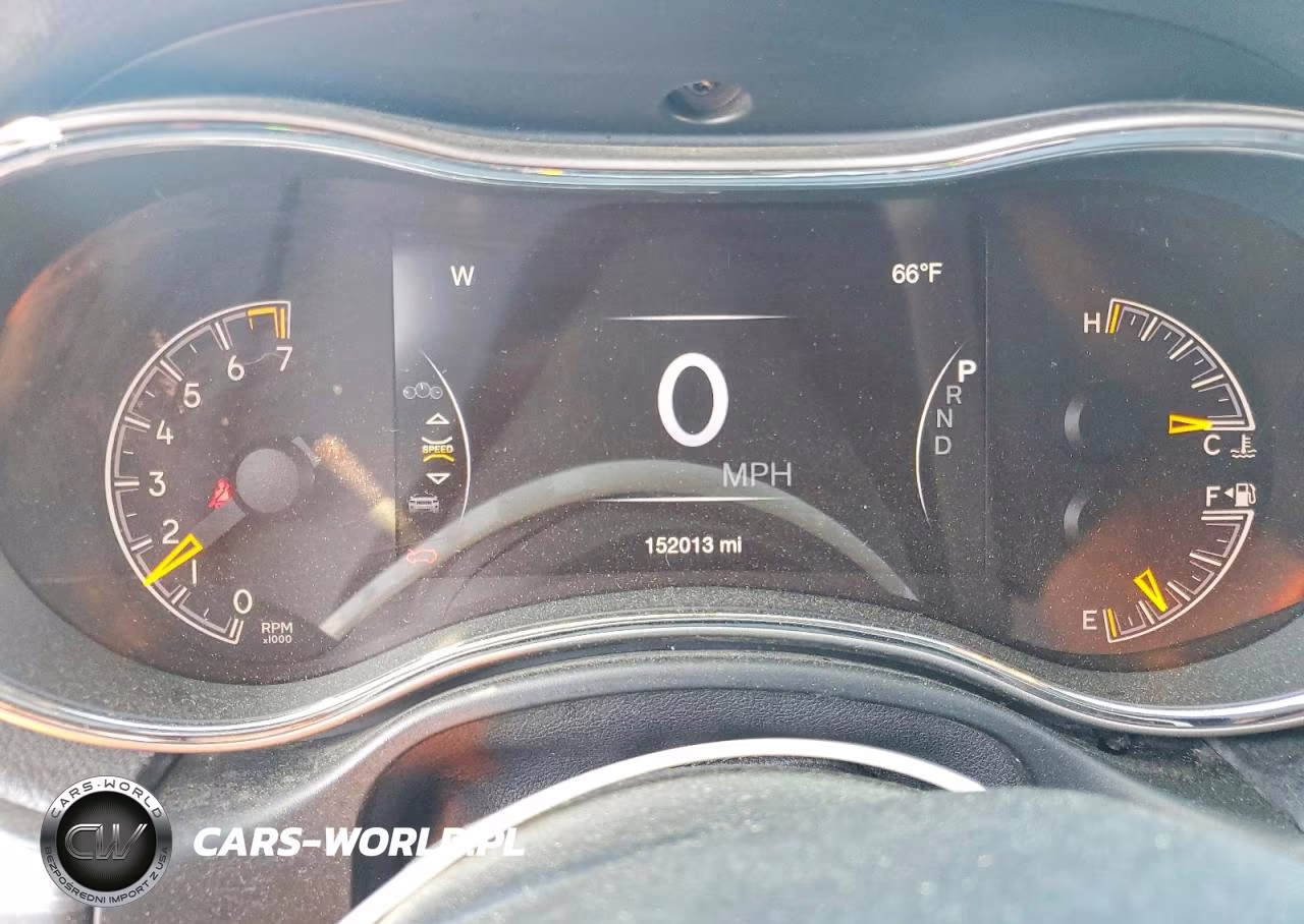 2019 Jeep Grand Cherokee Laredo VIN:1C4RJFAG3KC793136 - 9