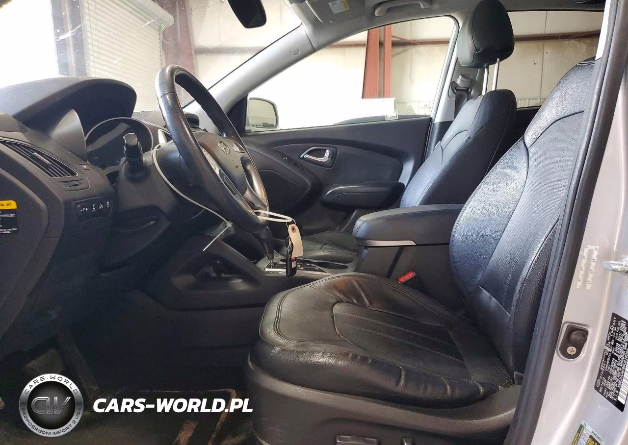 2011 Hyundai Tucson Limited VIN:KM8JUCAC9BU228069 - 7