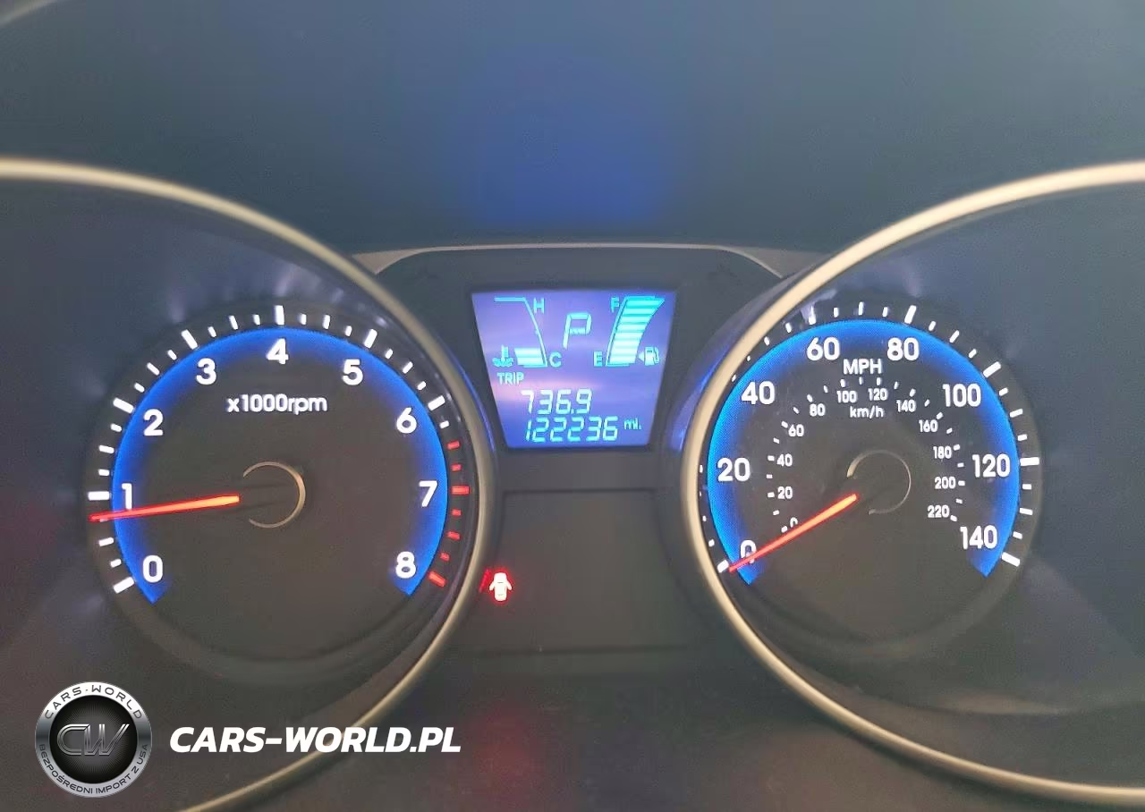 2011 Hyundai Tucson Limited VIN:KM8JUCAC9BU228069 - 9