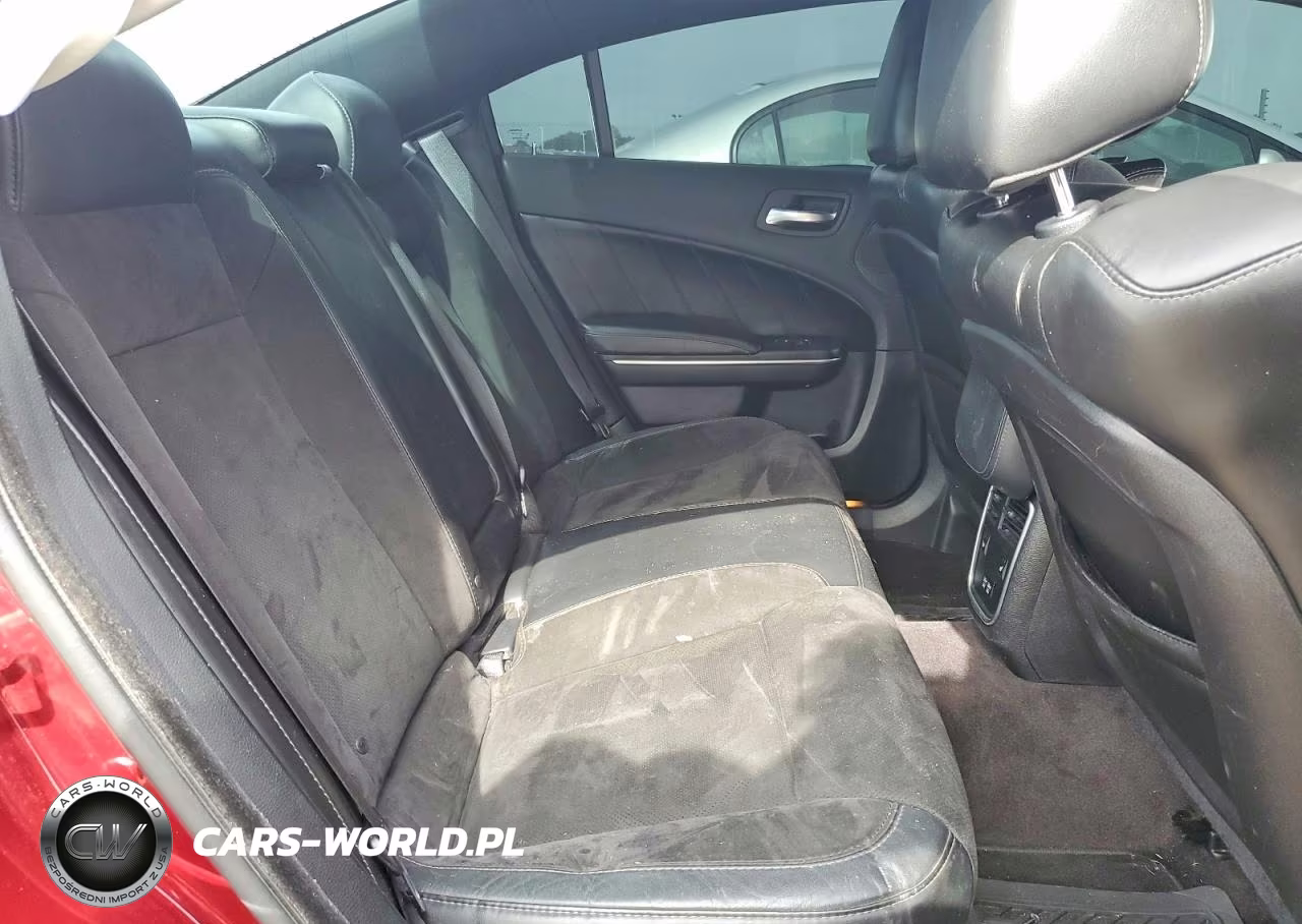 2018 Dodge Charger Sxt Plus VIN:2C3CDXHG6JH206937 - 10