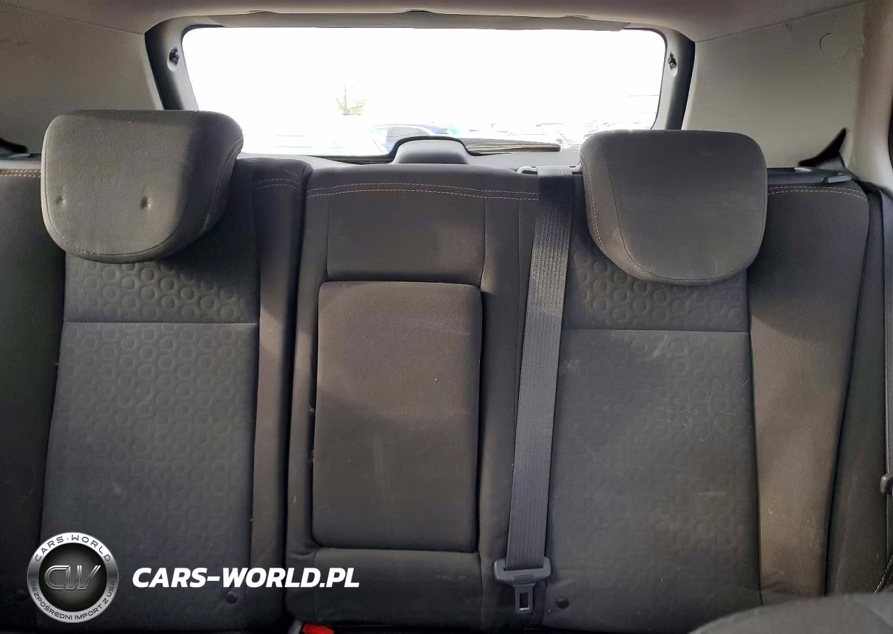2019 Chevrolet Trax Ls VIN:3GNCJKSB6KL281643 - 10