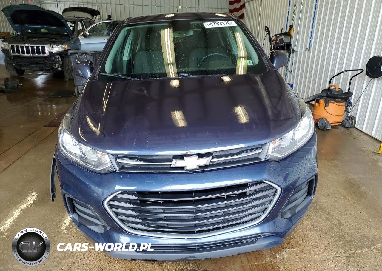 2018 Chevrolet Trax Ls VIN:3GNCJNSB7JL183351 - 5