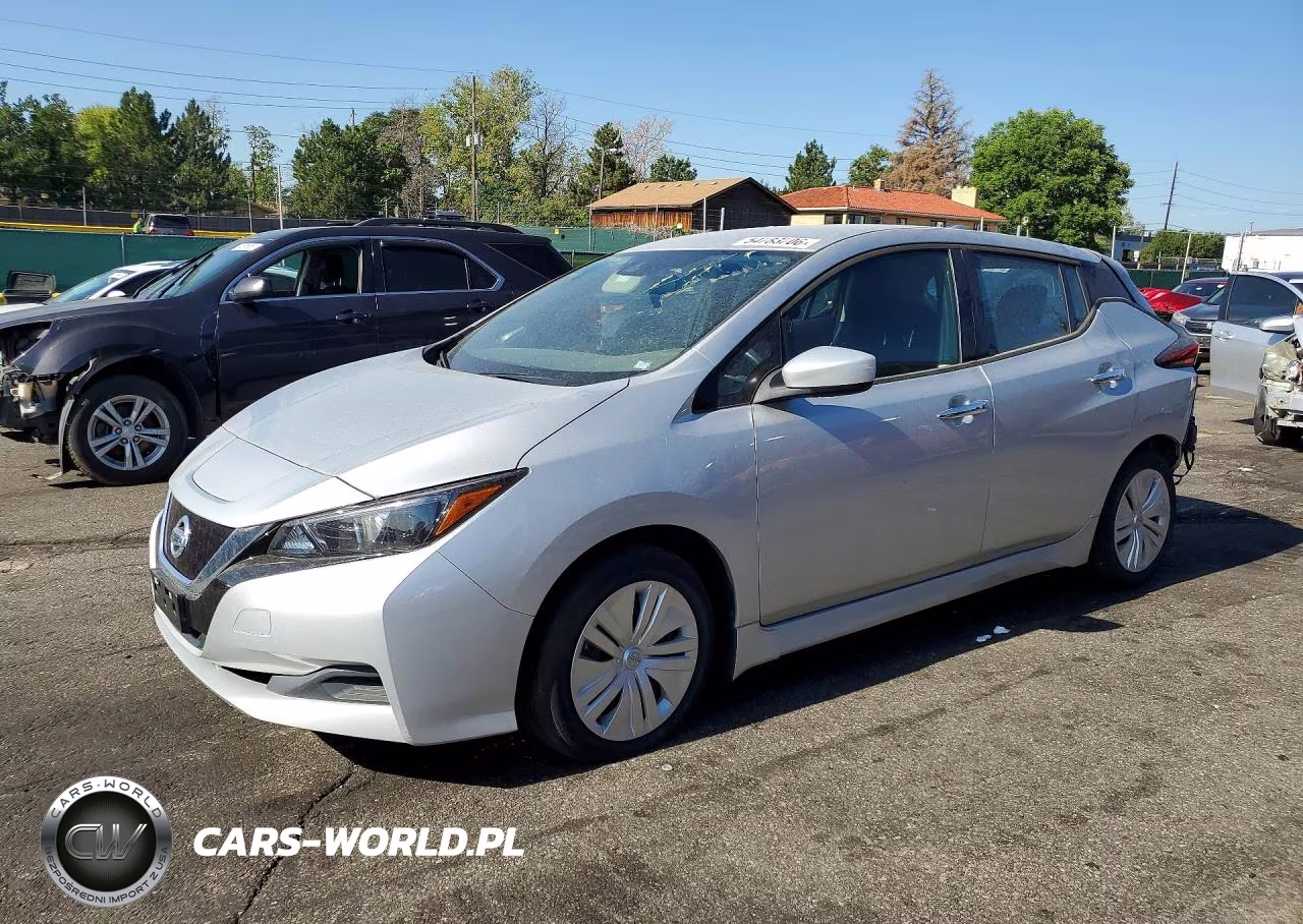 2022 Nissan Leaf S