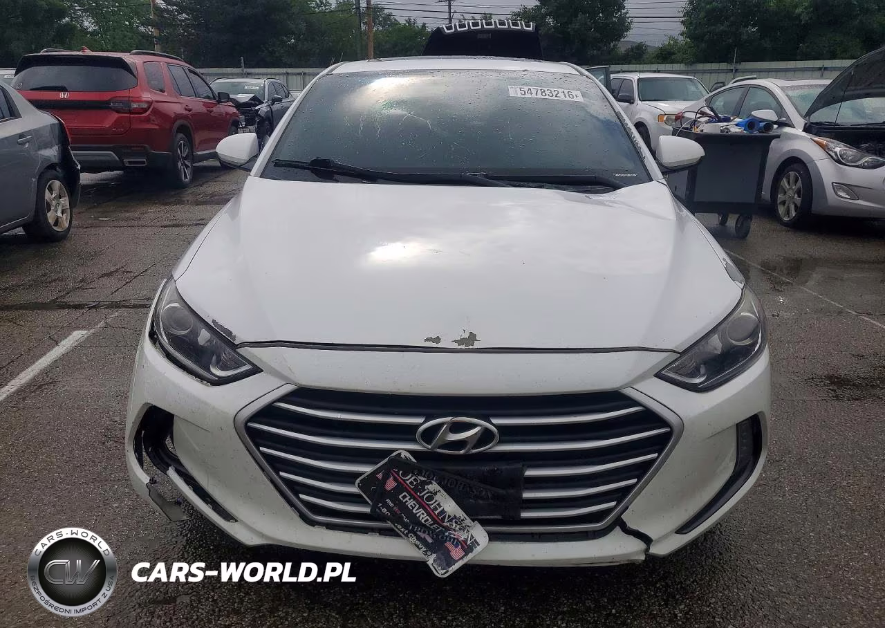 2018 Hyundai Elantra Value Edition VIN:5NPD84LF7JH354104 - 5